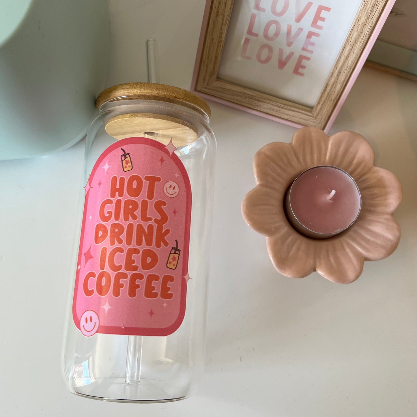 Hot Girls Drink Iced Coffee drinkglas (imperfectie)